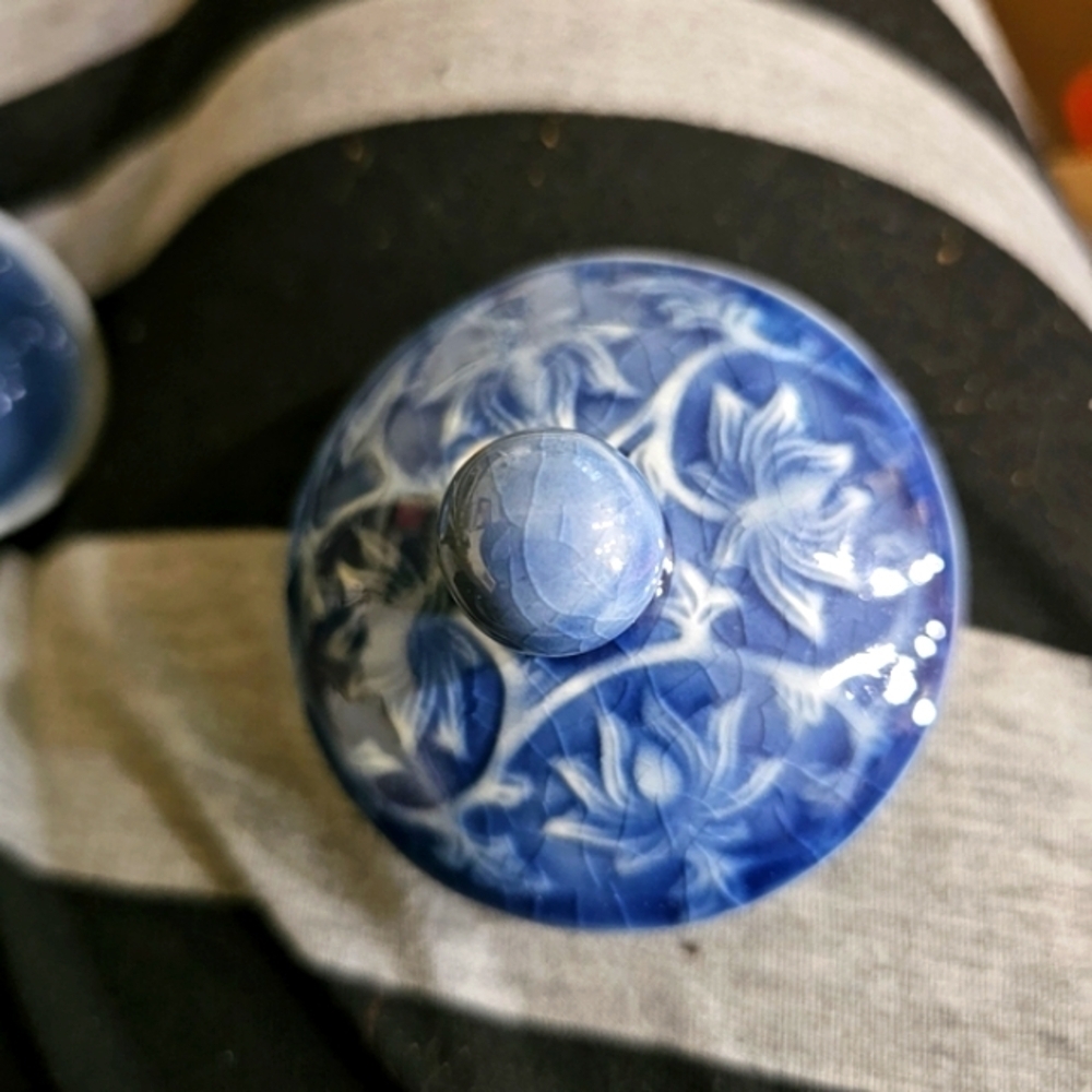 Thai Celadon Blue Tea Set - Picture 6 of 9